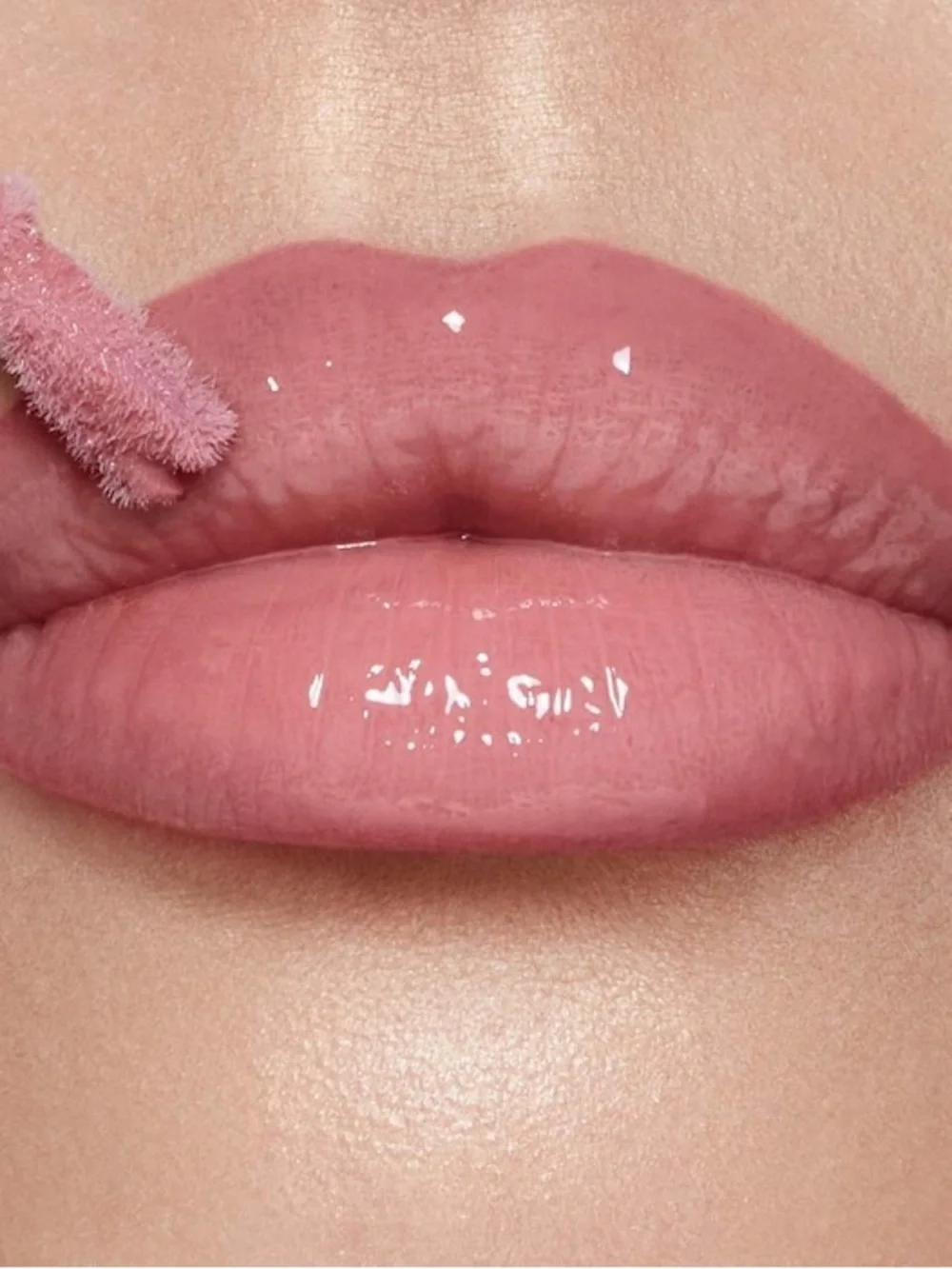 Charlotte Tilbury Collagen Lip Bath Gloss Pillow Talk Fair